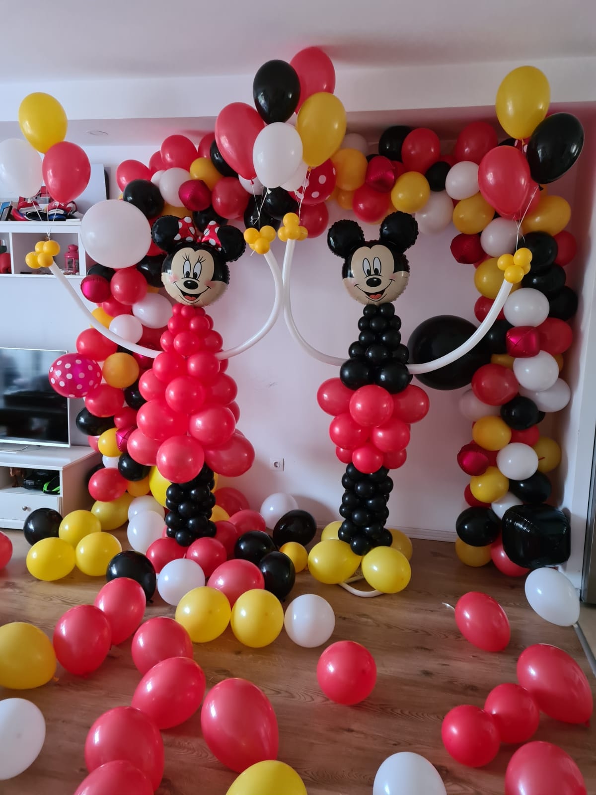 Arcada baloane Aniversari Domi Party & Gift 6 baloane aniversare evenimente 2